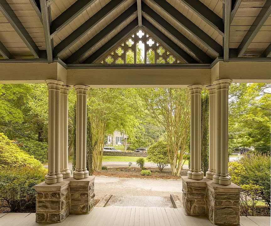 42 Summit St, Philadelphia, PA 19118 | Zillow