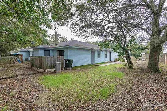 Building Photo - 455 Stara Cir #C