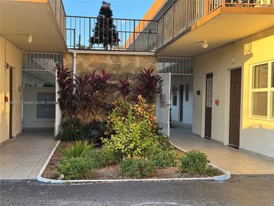 415 NE 2nd St APT 122, Hallandale, FL, 33009