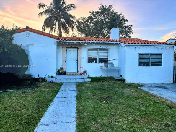 810 NW 17th Ct, Miami, FL 33125