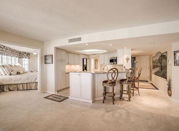 5th image of 3215 W Gulf Dr Unit D302