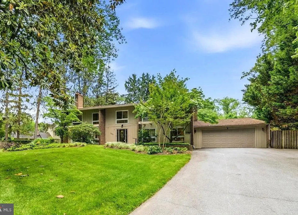 8566 Brickyard Rd