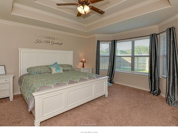 4th image of 4109 Muncaster Ln
