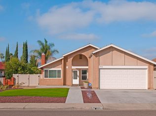 9716 Notnil Ct, Santee, CA 92071