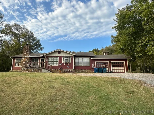 617 W Main St, Wilburton, OK 74578