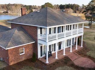 100 Countryside Dr, Brandon, MS 39047