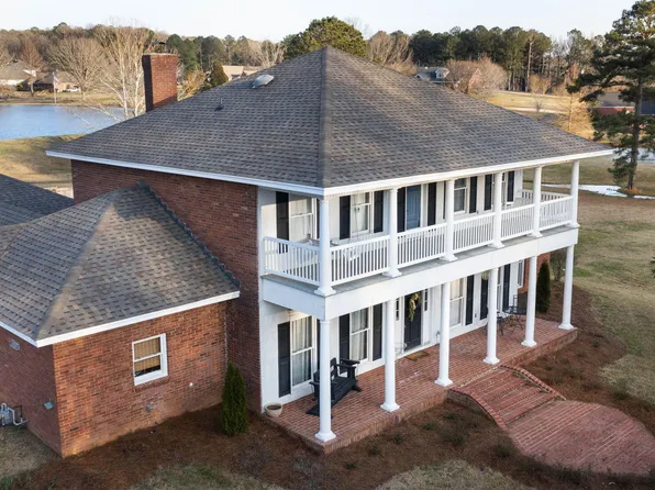 100 Countryside Dr, Brandon, MS 39047