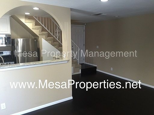 4th image of 4809 N Sunflower Ave APT A