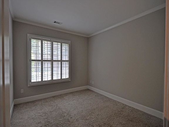 5th image of 1055 Piedmont Ave NE Unit 117