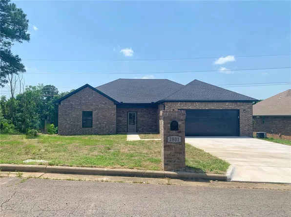 2801 N Louisville Ave, Russellville, AR 72802