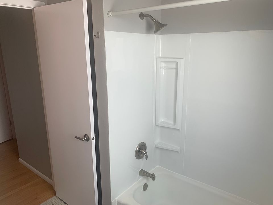 First floor bathroom - shower