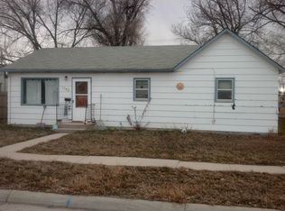 1702 E C St, Torrington, WY 82240