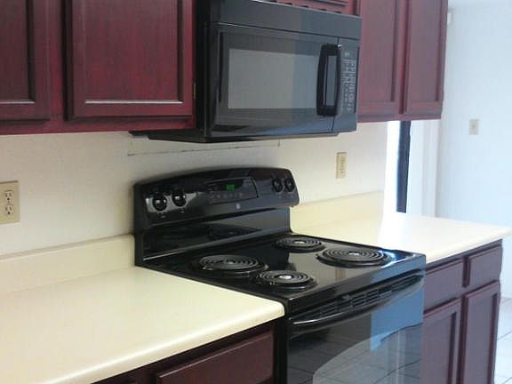 2nd image of 9550 N 94th Pl