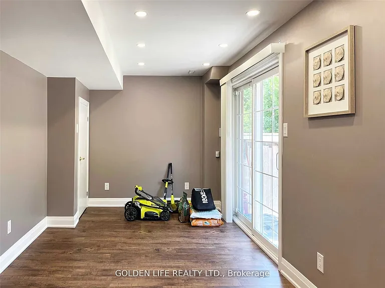 187 Riverwalk Dr — Photo 18