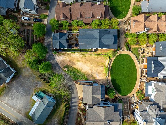 4th image of 20 Fay Jones Ln