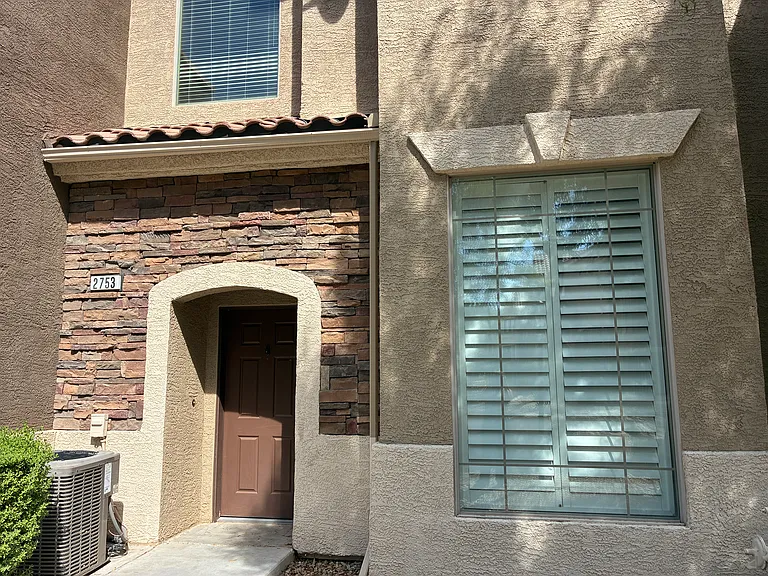 2753 Fountain Ridge Ln — Photo 32