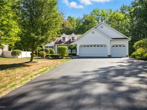 1750 Portal Dr NE, Warren, OH 44484