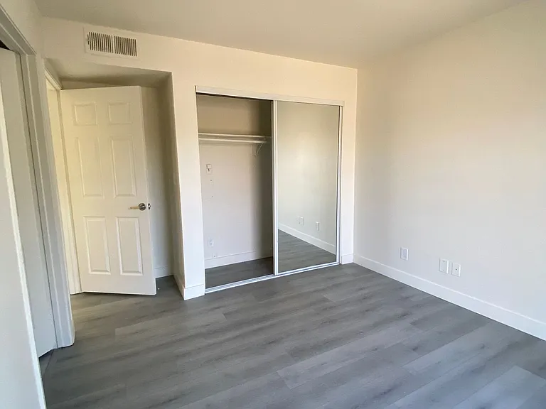 1250 N. June St. Los Angeles CA 90038 — Photo 4