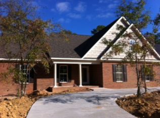 107 Carpenter Ct, Dothan, AL 36303