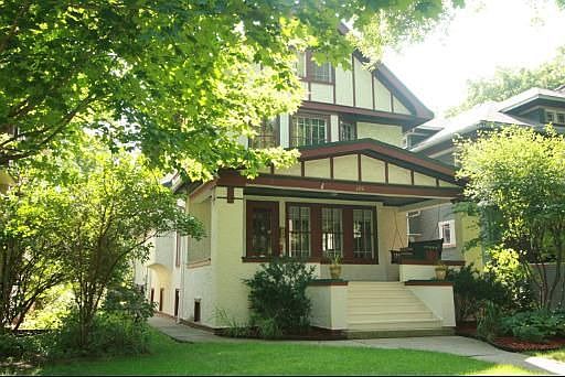 1st image of 206 N Taylor Ave
