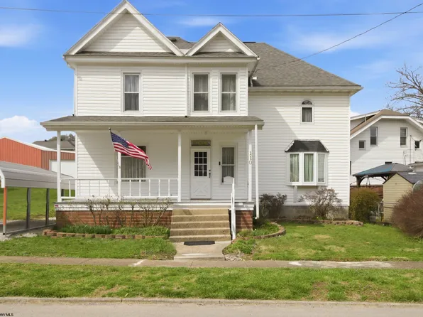 110 Mulberry Ave, Weston, WV 26452