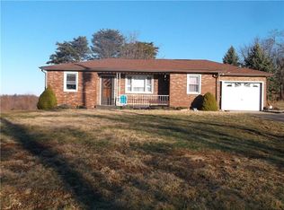 2012 Avella Rd, Avella, PA 15312