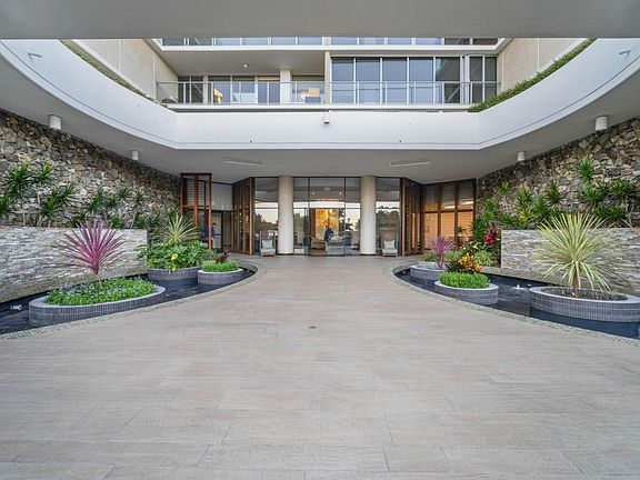 5th image of 1750 Avenida Del Mundo Unit 910