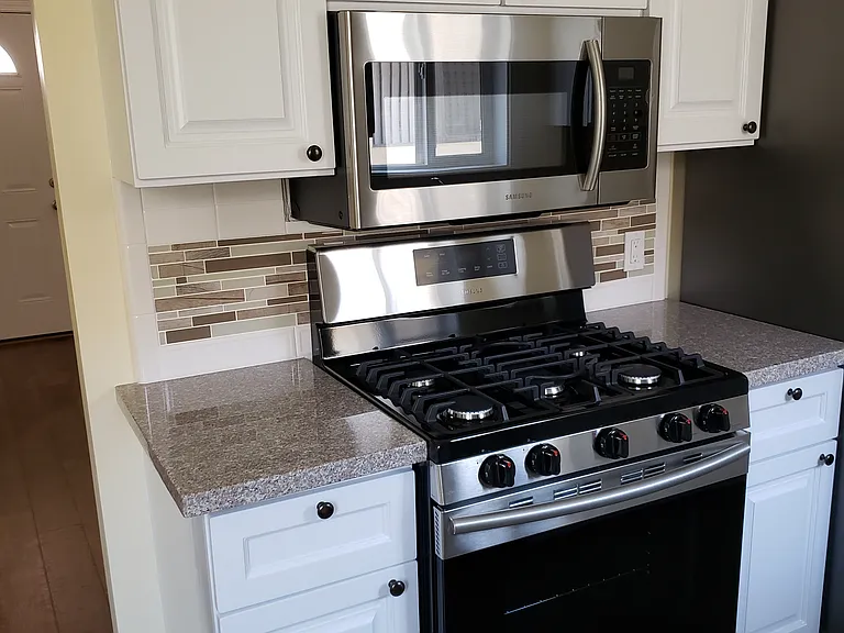 630 N Toluca Park Dr — Photo 8