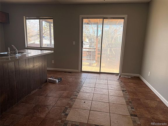 5th image of 18035 E Iowa Drive
