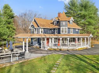 1055 Bridge Pointe Lane, Yorktown Heights, NY 10598