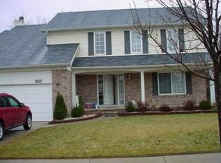 21396 Hildebrandt Dr, Flat Rock, MI 48134