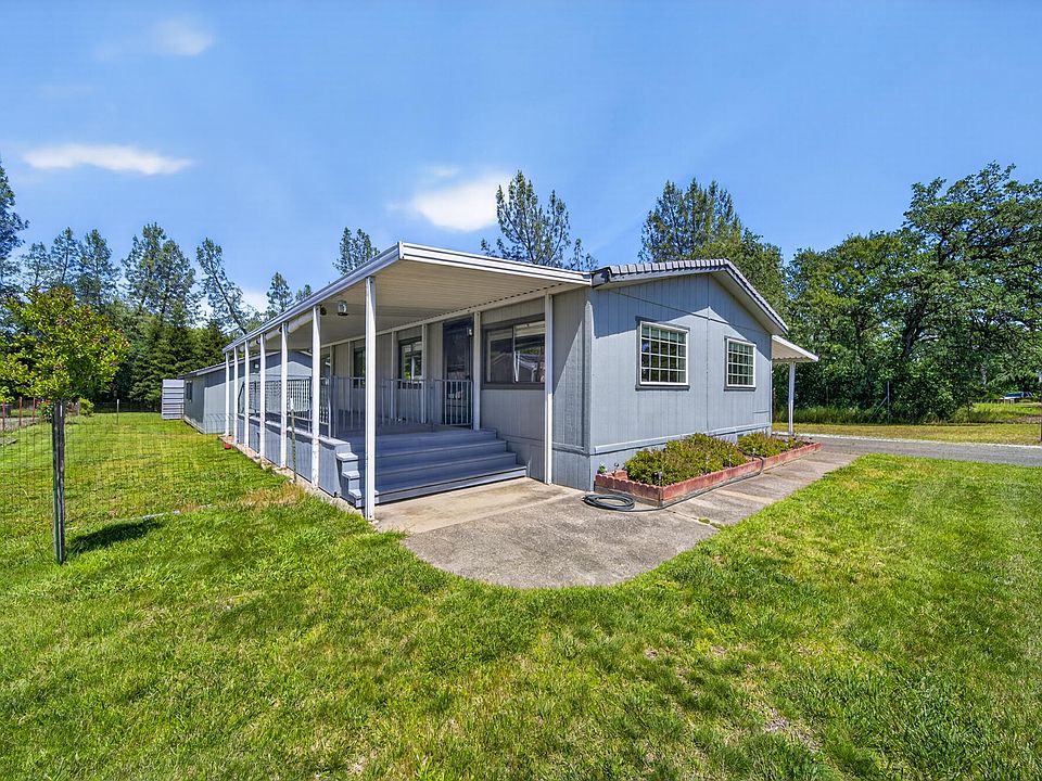 1st image of 3486 Hiatt Dr