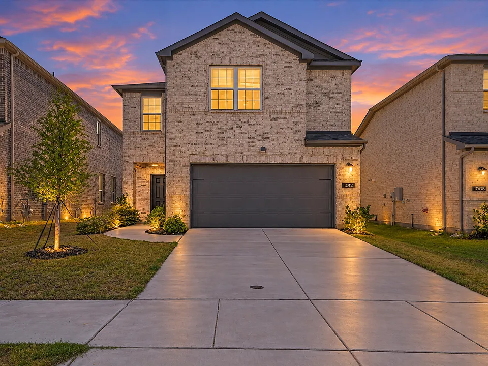 1012 Portina Dr