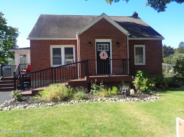 50 Northside Avenue, Rensselaer, NY 12144