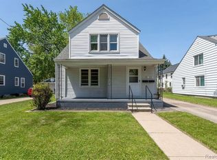 424 4th St #424, Wyandotte, MI 48192