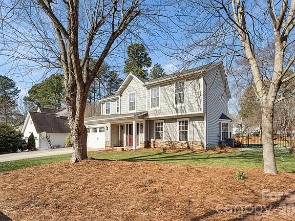 2nd image of 9800 Beaver Hollow Ct