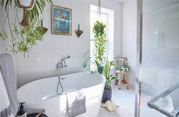 Rented by Massada Home Sales Inc | media 20