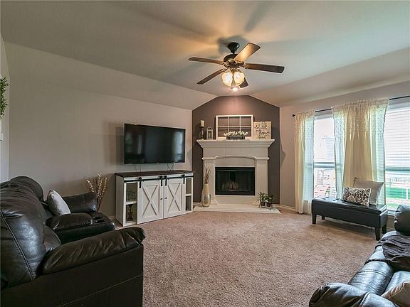 5th image of 2102 Jayden Ln
