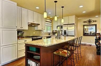 4th image of 6915 E La Salle Pl