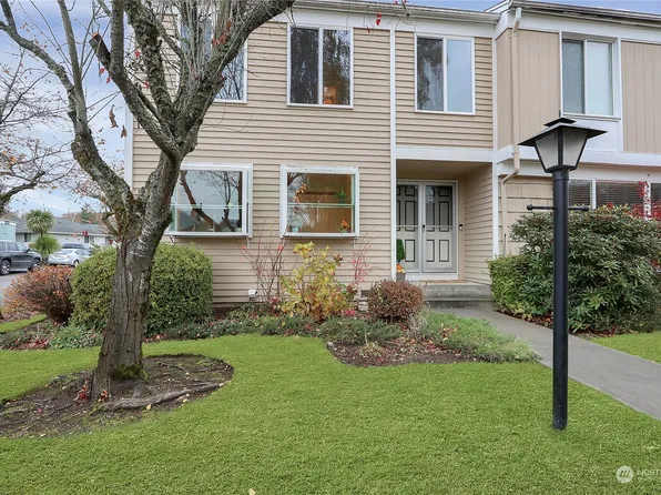 8614 Onyx Dr SW #A, Lakewood, WA 98498