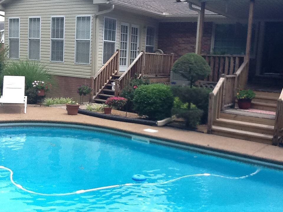 1st image of 263 Westwood Dr