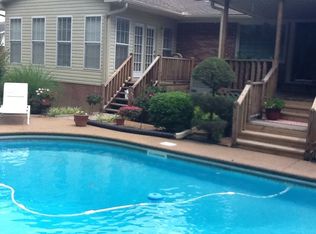 263 Westwood Dr, Lexington, TN 38351