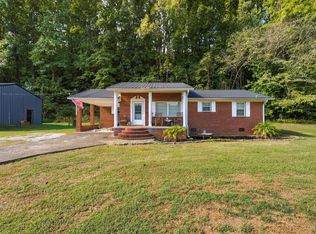 2828 Railroad Bed Rd, Iron City, TN 38463