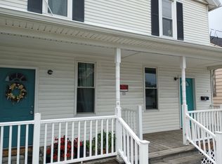 318 1st St, Donora, PA