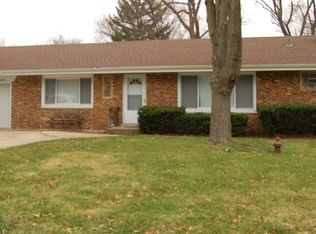 1S737 Meadow Ln, Lombard, IL