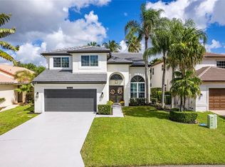 18203 SW 3rd St, Pembroke Pines, FL 33029