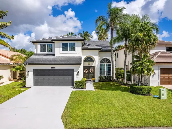 18203 SW 3rd St, Pembroke Pines, FL 33029