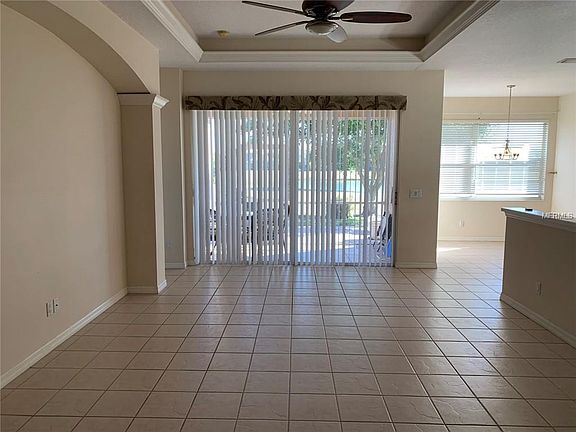 2nd image of 2274 Boxwood St