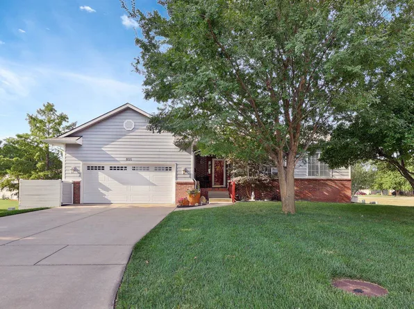 805 E Park Glen Ct, Clearwater, KS 67026