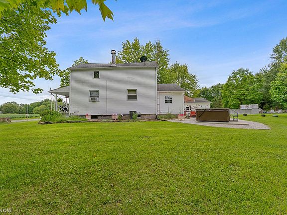 4th image of 4857 Ridge Rd